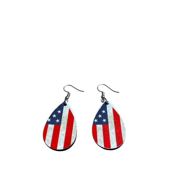 American Flag Teardrop Earrings 1.5 inches Retro Rustic Silvertone Hooks - Picture 1 of 3